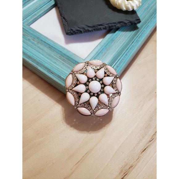 Vintage Retro Style Floral Brooch Upcycled - Picture 2 of 4